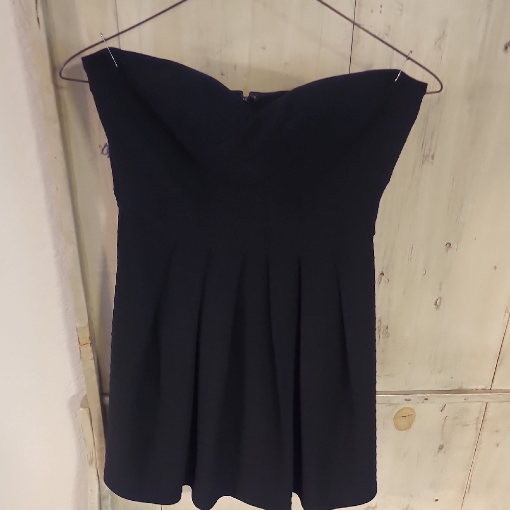 Guess Black Strapless Pleated Cocktail Dress